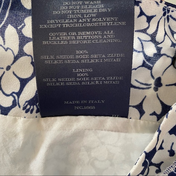 Burberry Silk Pleated Skirt Size US 6/M - Picture 6 of 11